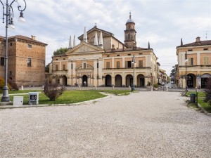 Gualtieri Collegiata      