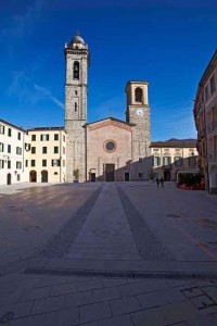 Bobbio Duomo e Piazza 