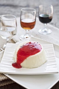 panna cotta con salsa ai lamponi di Giulia